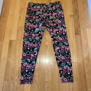 Victoria Secret pink leggings size medium.